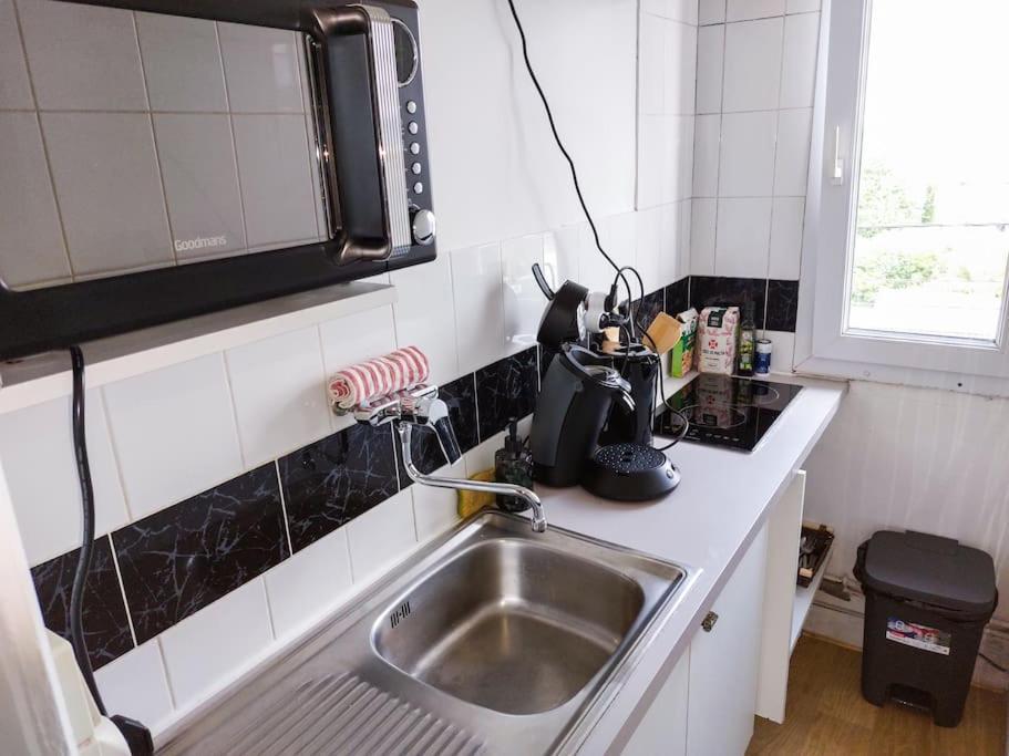 Le Sympathique - Petit Dejeuner, Netflix, Jacuzzi Rouen Exterior foto