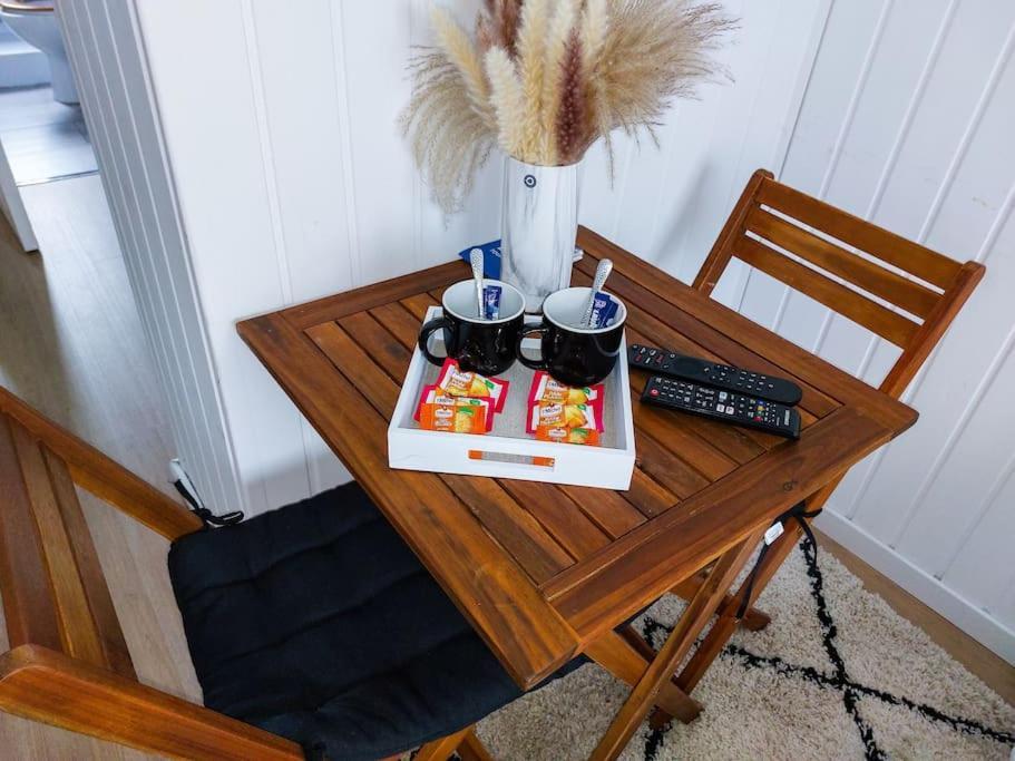 Le Sympathique - Petit Dejeuner, Netflix, Jacuzzi Rouen Exterior foto