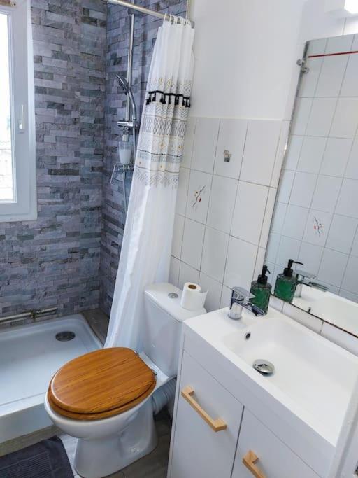 Le Sympathique - Petit Dejeuner, Netflix, Jacuzzi Rouen Exterior foto