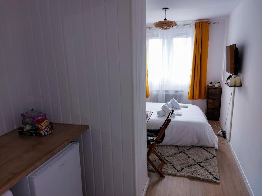 Le Sympathique - Petit Dejeuner, Netflix, Jacuzzi Rouen Exterior foto